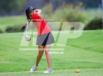 Thumbnail 2 in CIF LA City Section Girls Golf Championships photogallery.