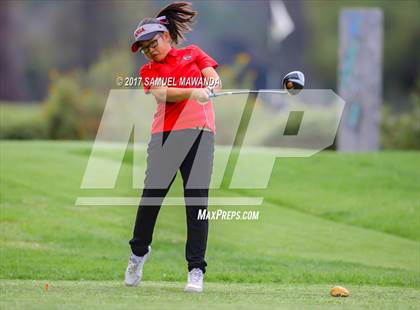 Thumbnail 2 in CIF LA City Section Girls Golf Championships photogallery.