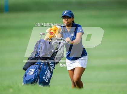 Thumbnail 2 in CIF LA City Section Girls Golf Championships photogallery.
