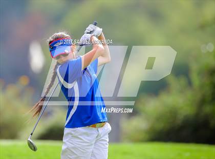 Thumbnail 2 in CIF LA City Section Girls Golf Championships photogallery.