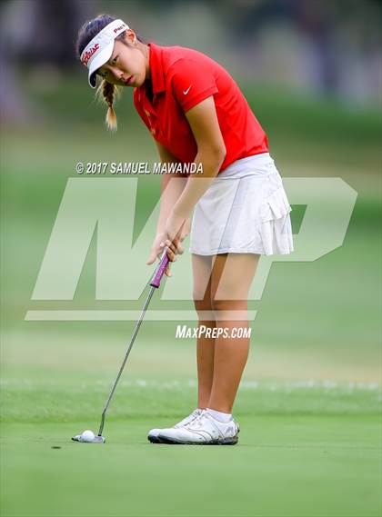 Thumbnail 2 in CIF LA City Section Girls Golf Championships photogallery.