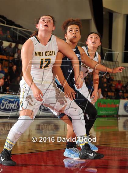Thumbnail 3 in Mira Costa vs. Crescenta Valley (CIF SS 1A Final) photogallery.