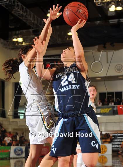 Thumbnail 3 in Mira Costa vs. Crescenta Valley (CIF SS 1A Final) photogallery.