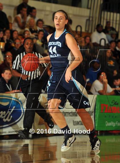Thumbnail 3 in Mira Costa vs. Crescenta Valley (CIF SS 1A Final) photogallery.