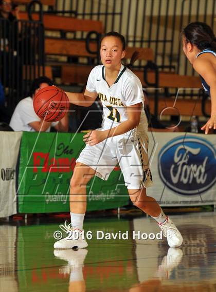 Thumbnail 3 in Mira Costa vs. Crescenta Valley (CIF SS 1A Final) photogallery.
