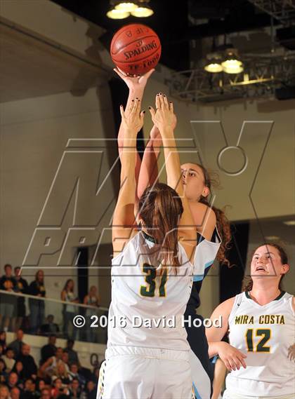 Thumbnail 3 in Mira Costa vs. Crescenta Valley (CIF SS 1A Final) photogallery.