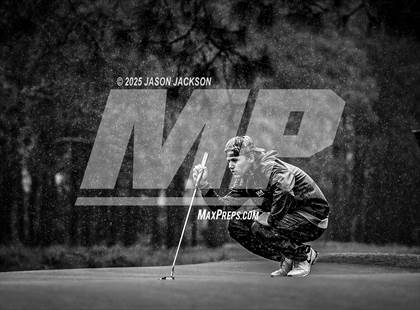 Thumbnail 1 in NCHSAA 4A Finals (Round 1) photogallery.
