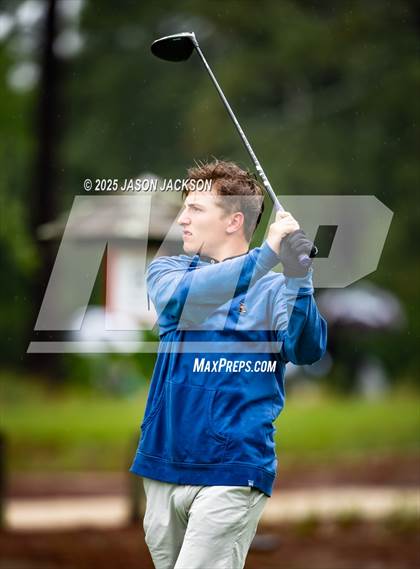 Thumbnail 1 in NCHSAA 4A Finals (Round 1) photogallery.