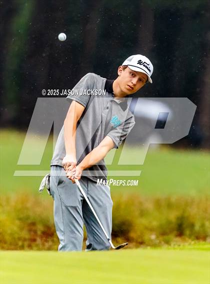 Thumbnail 2 in NCHSAA 4A Finals (Round 1) photogallery.