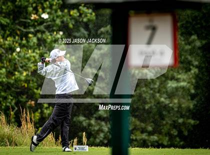 Thumbnail 1 in NCHSAA 4A Finals (Round 1) photogallery.