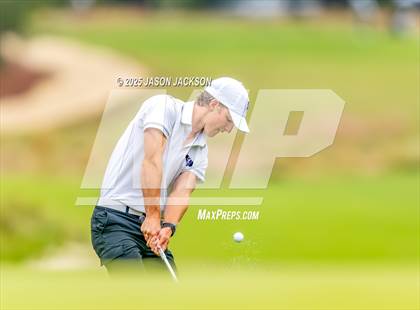 Thumbnail 3 in NCHSAA 4A Finals (Round 1) photogallery.