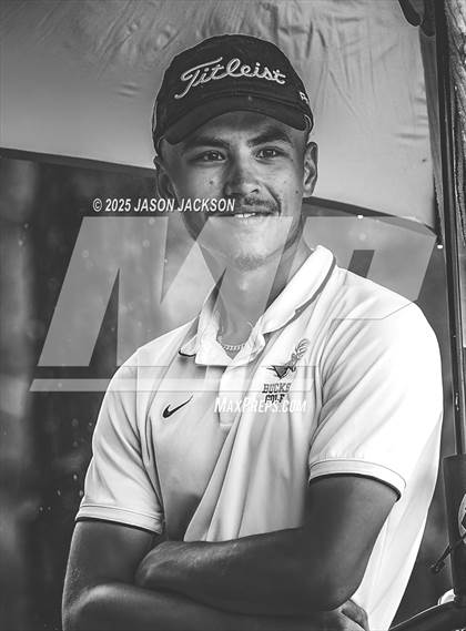 Thumbnail 1 in NCHSAA 4A Finals (Round 1) photogallery.
