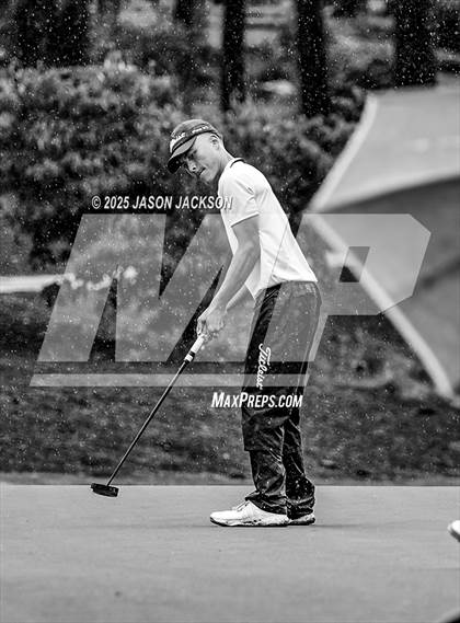 Thumbnail 3 in NCHSAA 4A Finals (Round 1) photogallery.