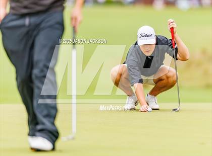 Thumbnail 2 in NCHSAA 4A Finals (Round 1) photogallery.