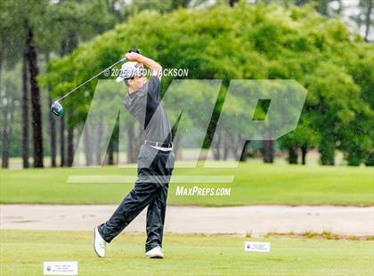 Thumbnail 2 in NCHSAA 4A Finals (Round 1) photogallery.