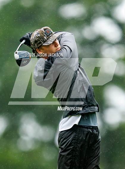 Thumbnail 3 in NCHSAA 4A Finals (Round 1) photogallery.