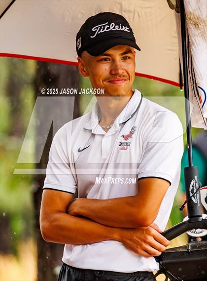 Thumbnail 3 in NCHSAA 4A Finals (Round 1) photogallery.