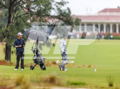 Thumbnail 1 in NCHSAA 4A Finals (Round 1) photogallery.