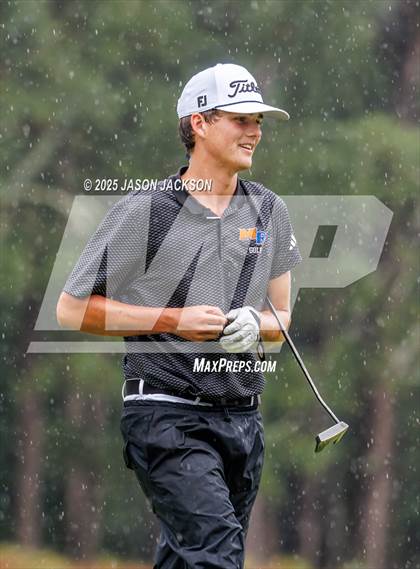 Thumbnail 3 in NCHSAA 4A Finals (Round 1) photogallery.