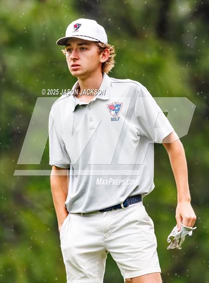 Thumbnail 2 in NCHSAA 4A Finals (Round 1) photogallery.