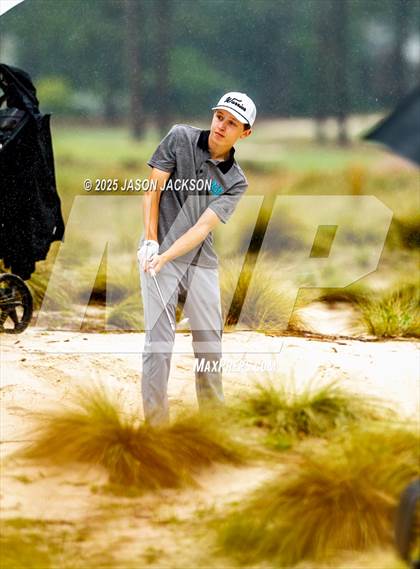 Thumbnail 3 in NCHSAA 4A Finals (Round 1) photogallery.