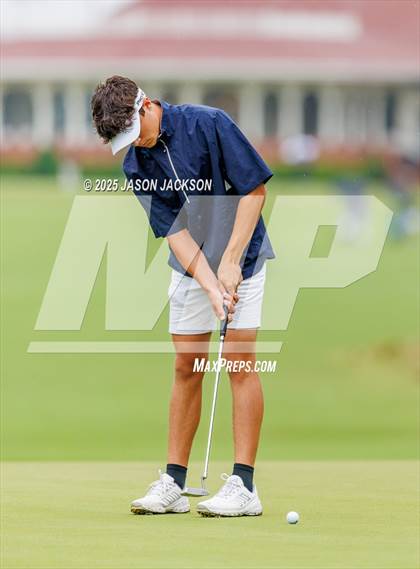 Thumbnail 3 in NCHSAA 4A Finals (Round 1) photogallery.