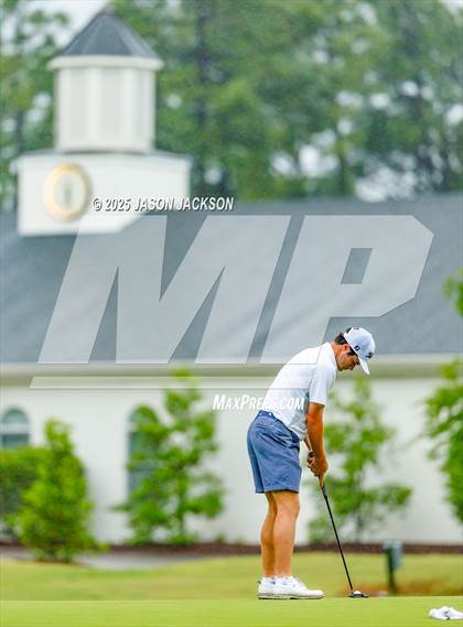 Thumbnail 2 in NCHSAA 4A Finals (Round 1) photogallery.