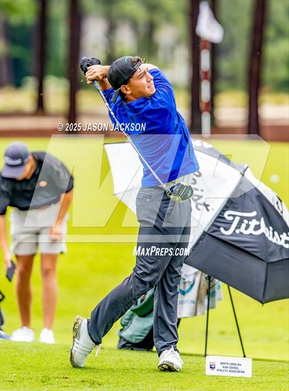 Thumbnail 3 in NCHSAA 4A Finals (Round 1) photogallery.