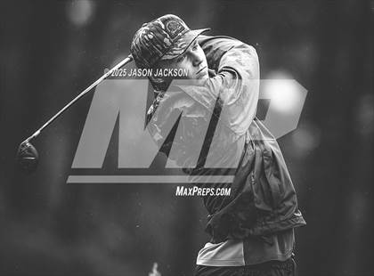 Thumbnail 3 in NCHSAA 4A Finals (Round 1) photogallery.