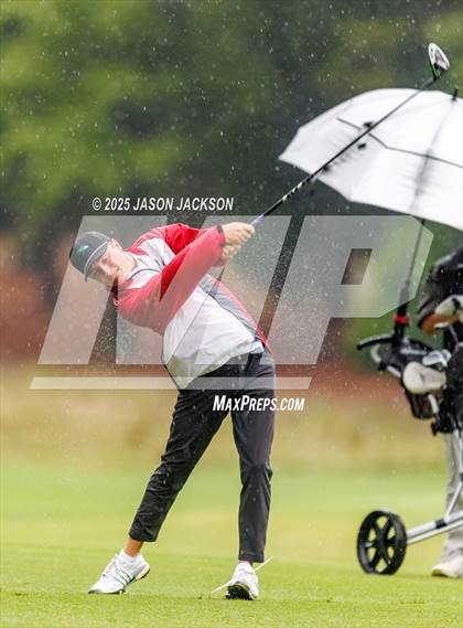 Thumbnail 2 in NCHSAA 4A Finals (Round 1) photogallery.
