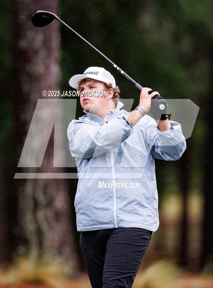 Thumbnail 2 in NCHSAA 4A Finals (Round 1) photogallery.
