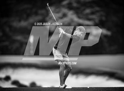 Thumbnail 2 in NCHSAA 4A Finals (Round 1) photogallery.