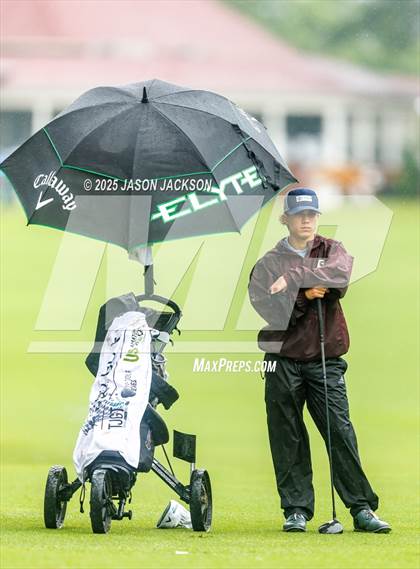 Thumbnail 3 in NCHSAA 4A Finals (Round 1) photogallery.