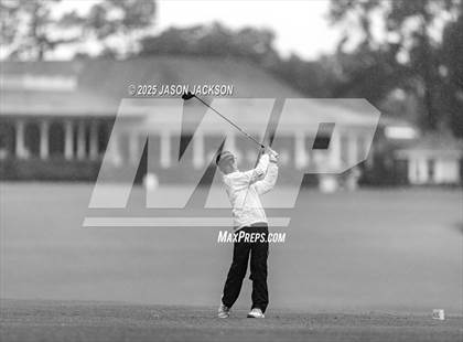 Thumbnail 1 in NCHSAA 4A Finals (Round 1) photogallery.