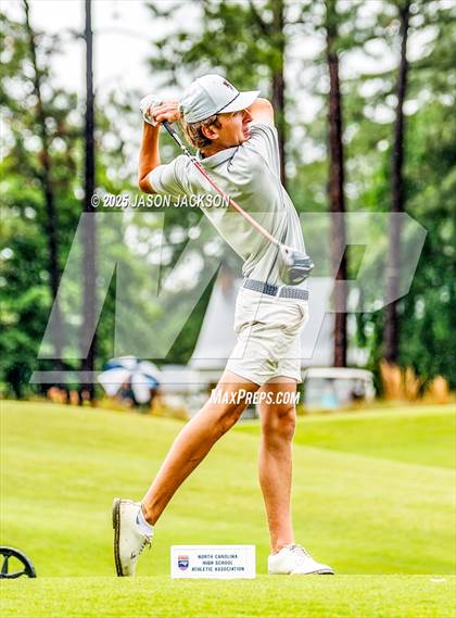 Thumbnail 1 in NCHSAA 4A Finals (Round 1) photogallery.