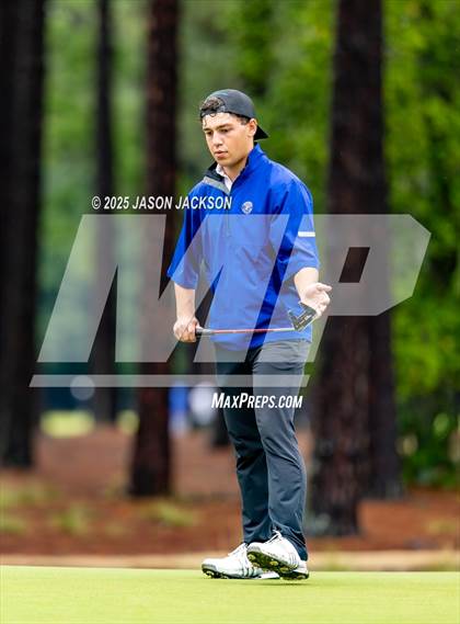 Thumbnail 2 in NCHSAA 4A Finals (Round 1) photogallery.