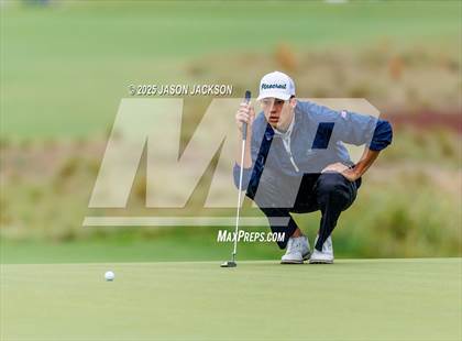 Thumbnail 3 in NCHSAA 4A Finals (Round 1) photogallery.