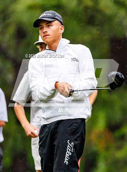 Thumbnail 3 in NCHSAA 4A Finals (Round 1) photogallery.