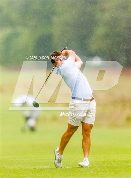 Thumbnail 2 in NCHSAA 4A Finals (Round 1) photogallery.