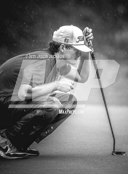 Thumbnail 3 in NCHSAA 4A Finals (Round 1) photogallery.