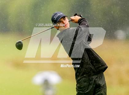 Thumbnail 3 in NCHSAA 4A Finals (Round 1) photogallery.