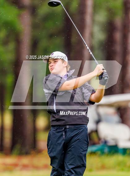 Thumbnail 2 in NCHSAA 4A Finals (Round 1) photogallery.
