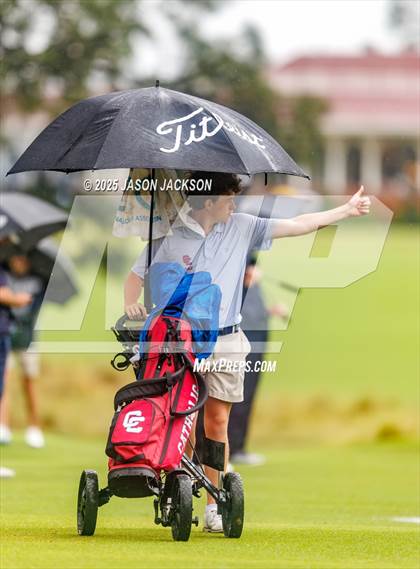 Thumbnail 3 in NCHSAA 4A Finals (Round 1) photogallery.