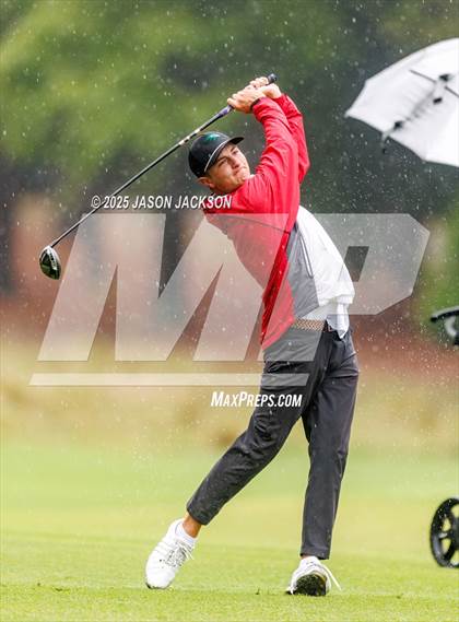 Thumbnail 1 in NCHSAA 4A Finals (Round 1) photogallery.