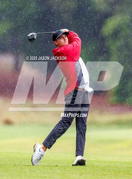 Thumbnail 1 in NCHSAA 4A Finals (Round 1) photogallery.
