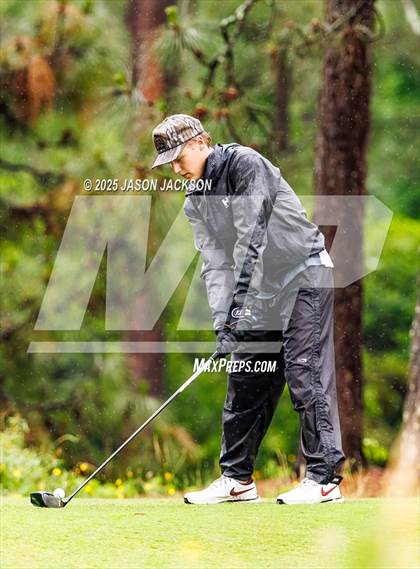 Thumbnail 1 in NCHSAA 4A Finals (Round 1) photogallery.