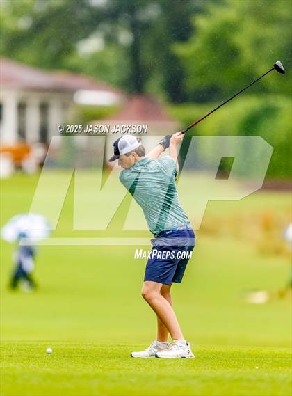 Thumbnail 2 in NCHSAA 4A Finals (Round 1) photogallery.