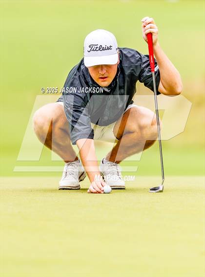 Thumbnail 3 in NCHSAA 4A Finals (Round 1) photogallery.