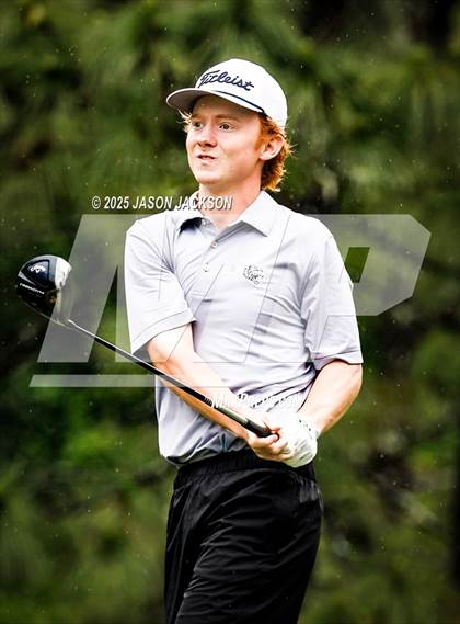 Thumbnail 3 in NCHSAA 4A Finals (Round 1) photogallery.