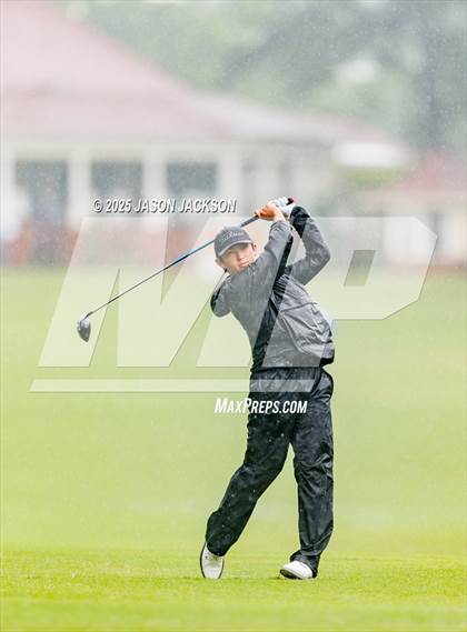 Thumbnail 2 in NCHSAA 4A Finals (Round 1) photogallery.
